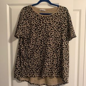 Zara animal print XL tee